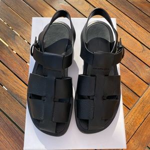 The Row fishermen sandals size 37